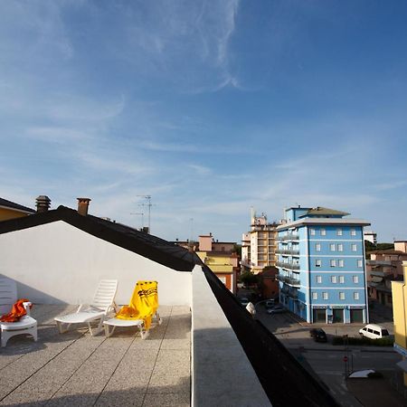 Residence La Pigna Rosolina Mare Buitenkant foto