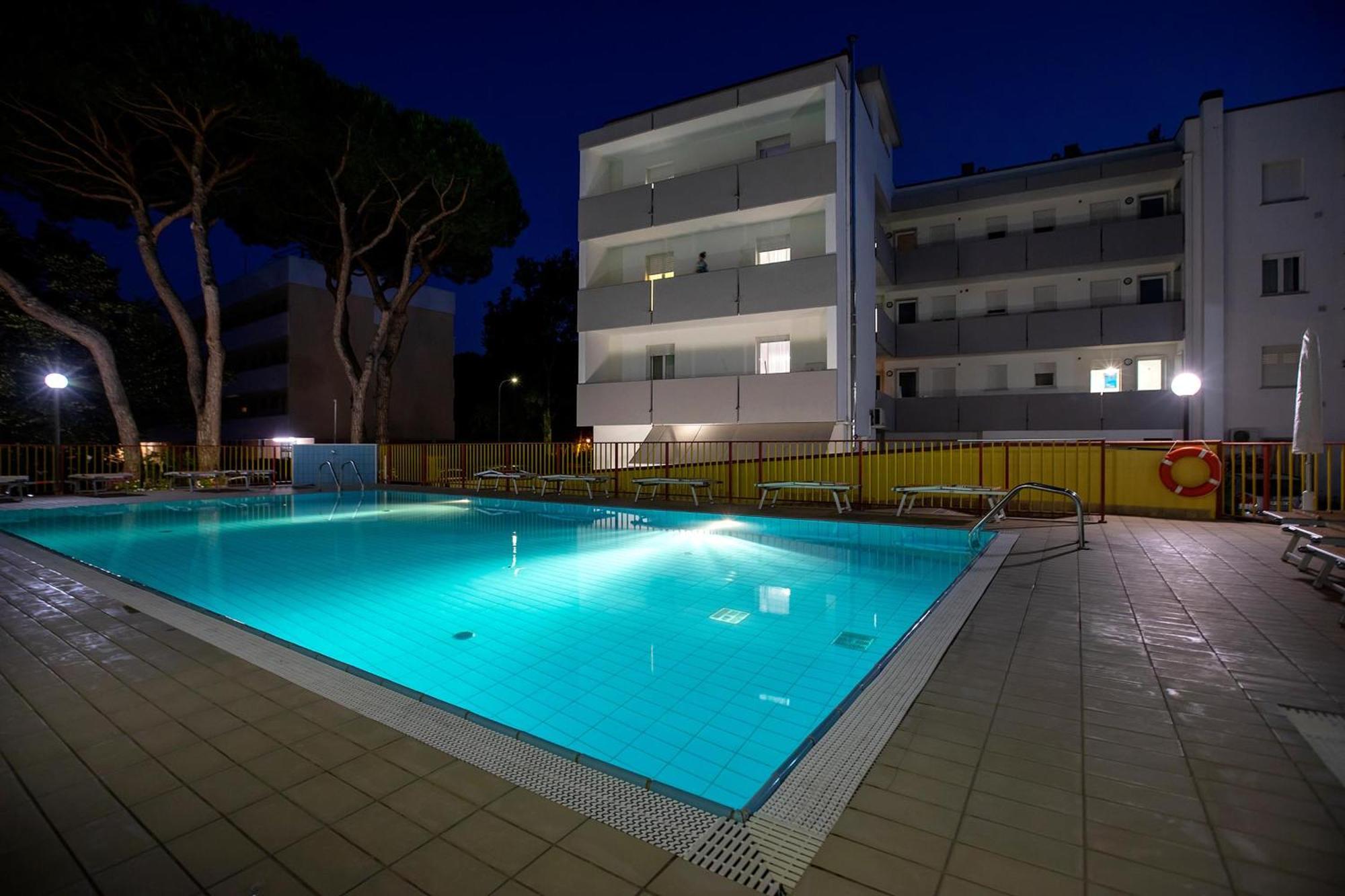 Residence La Pigna Rosolina Mare Buitenkant foto
